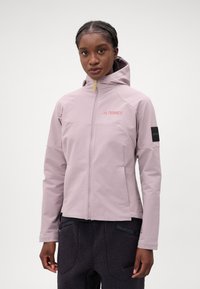 Adidas Terrex NATIONAL GEOGRAPHIC WOMEN SOFTSHELL JACKET - Casaco softshell - preloved fig