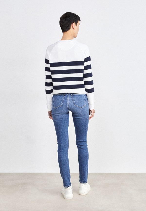 HIGH RISE SKINNY - Jeans Skinny Fit - denim dark3
