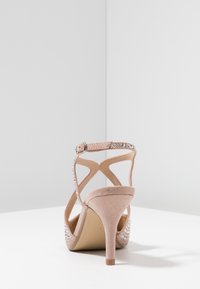 Dorothy Perkins Klassiska pumps - nude