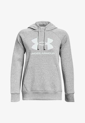 Sudadera gris hecha de un tejido suave, con un bolsillo frontal, capucha con cordón y un gran logo blanco de Under Armour en el pecho.