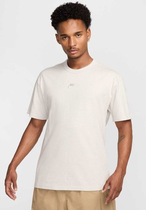 Nike Sportswear T-shirt basique - light bone heather