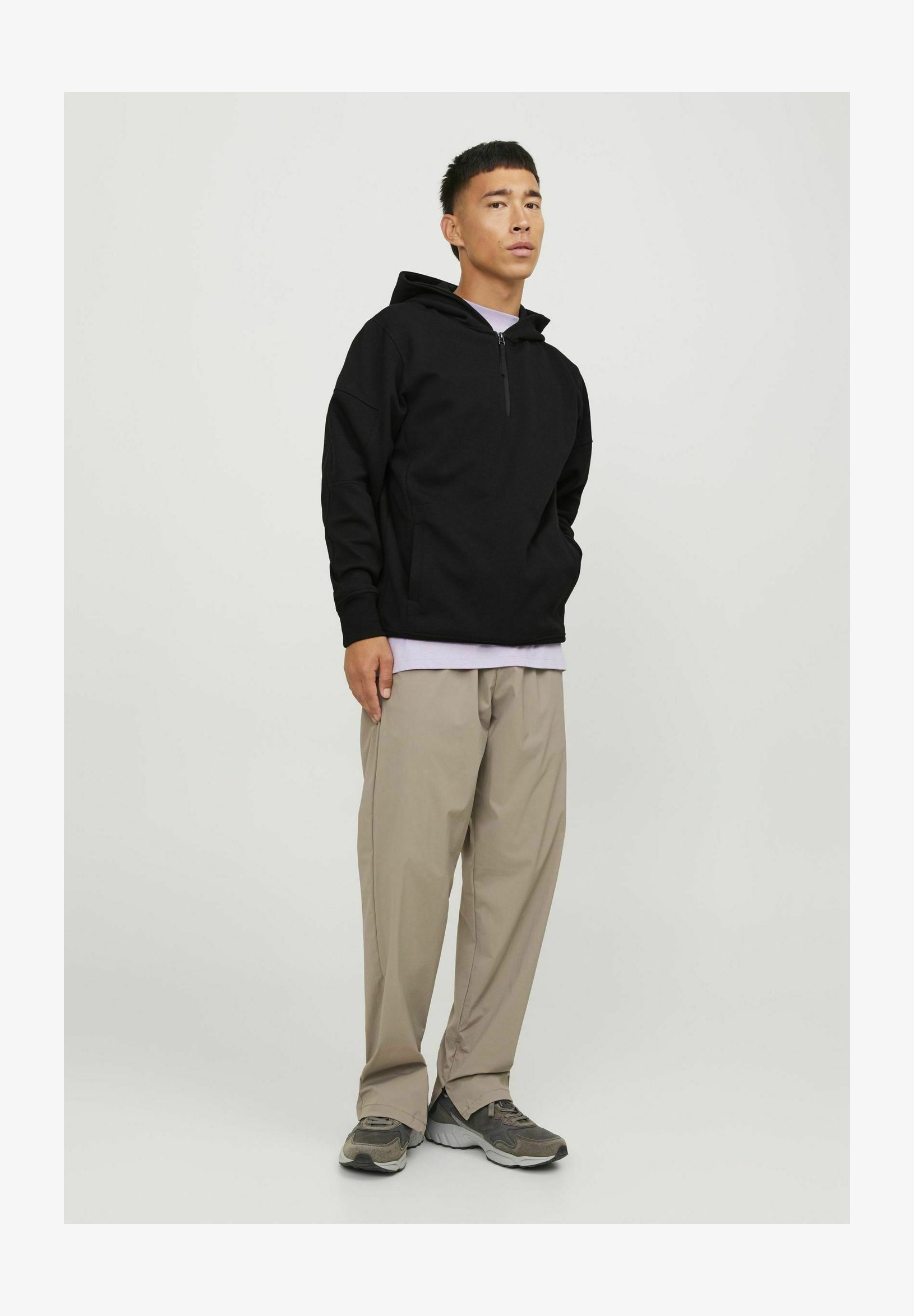 JACK & JONES Felpa Con Cappuccio Uomo – Morbida Interna Spazzolata, Stampa Pigmentata, Taglio Normale