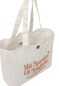 Borsa a tracolla bianca in tela con due manici lunghi, caratterizzata da testo ricamato arancione "Mai Spezzare Gli Spaghetti!" e un piccolo logo.