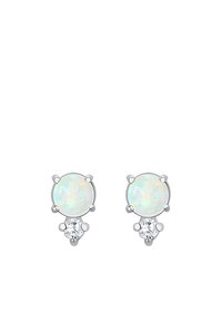 Orecchini con pietre di opale in montature tonde, accentuati da piccoli cristalli trasparenti, realizzati in metallo tono argento. Dettagli trasparenti e iridescenti.