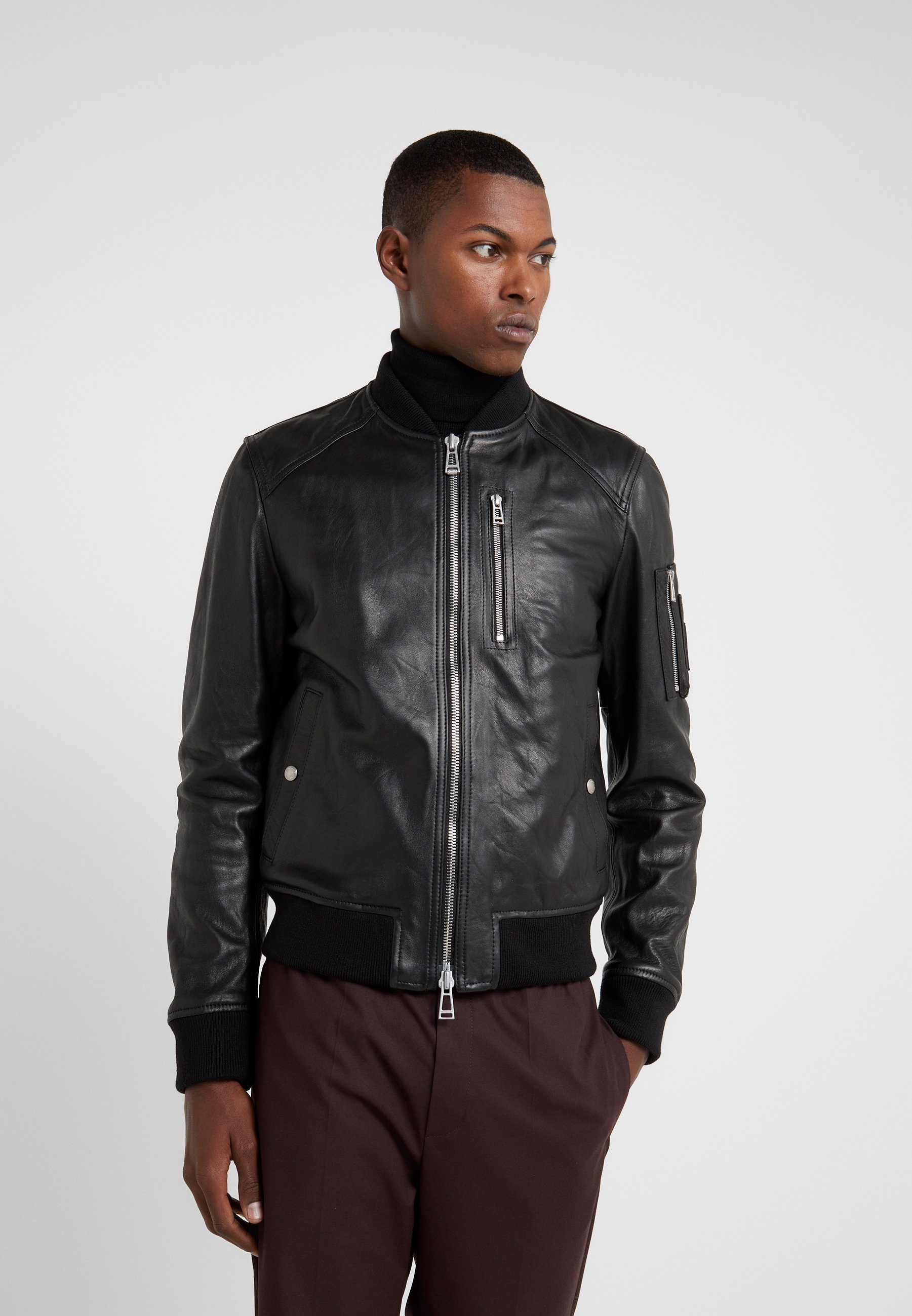 clenshaw bomber jacket