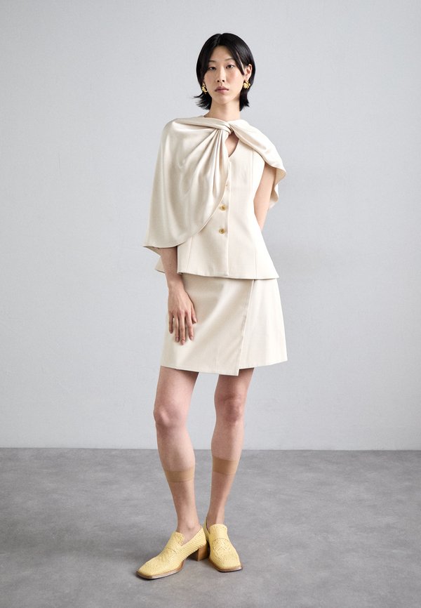 PINLOS - Scarf - oyster gray2