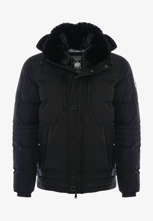 Černá péřová bunda s kapucí podšitou umělou kožešinou, zipovými náprsními kapsami a knoflíkovým zapínáním. Texturovaná tkanina s prošívaným vzorem.