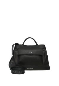 Borsa in pelle nera a superficie granellata con manico superiore e tracolla removibile. Presenta una tasca con patta anteriore e dettagli a logo in rilievo.