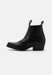 Kentucky's Western Botines camperos - black