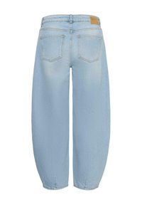 Lichtblauwe denim korte broek met wijde pijpen, achterzakken, riemlussen en een beige leren merkpatch op de tailleband.
