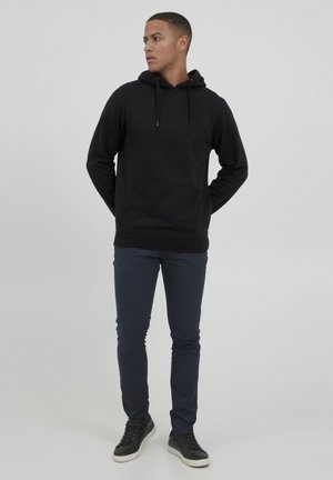 PREDILIO - Kapuzenpullover - black