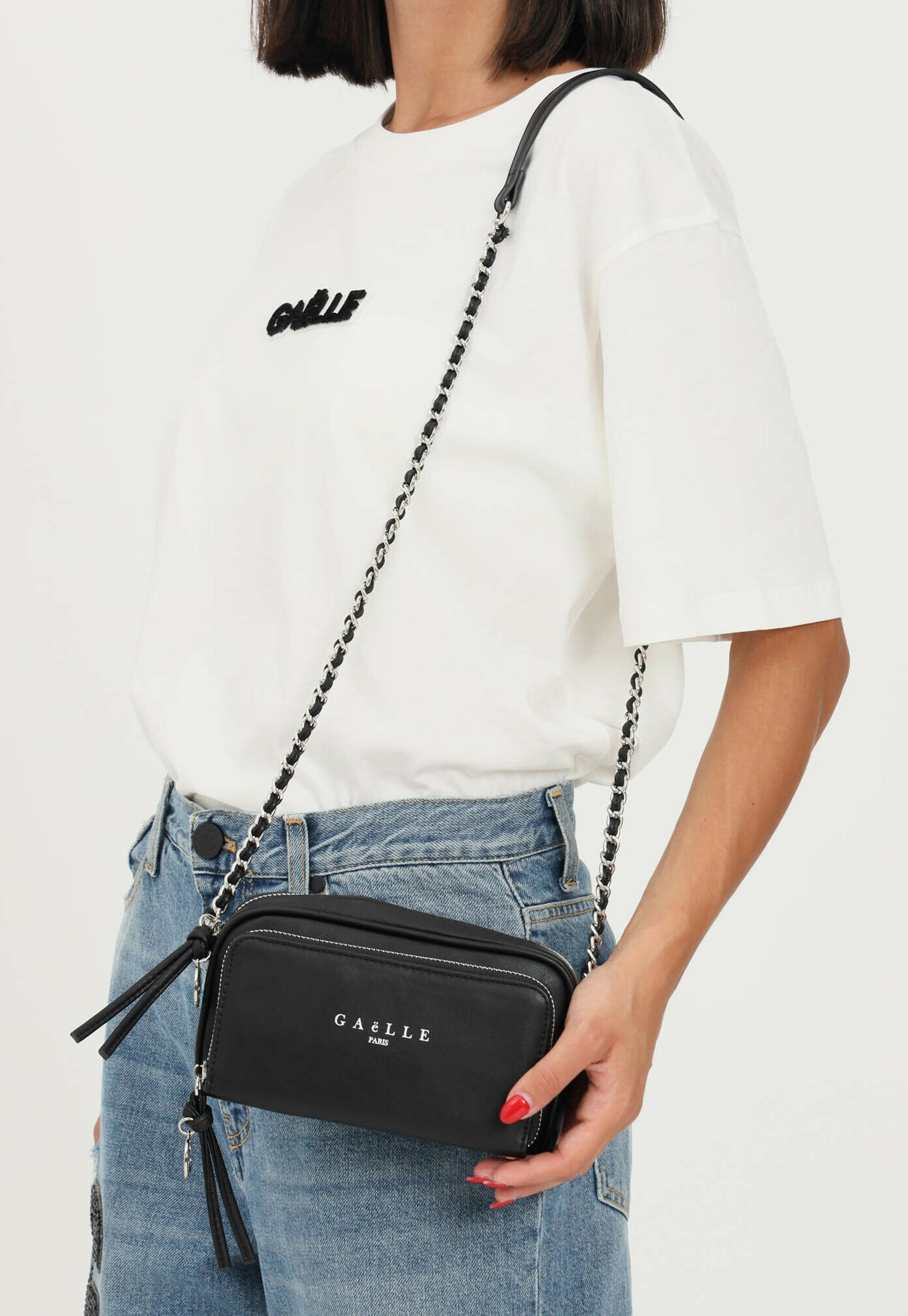 Scopri la nuova collezione di borse Gaelle Paris disponibile online