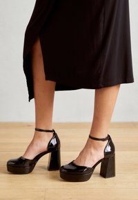 Tamaris Klassiska pumps - black