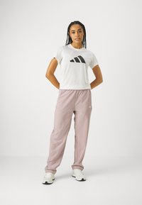 adidas Performance TRAINING PANT - Donji dijelovi trenirke - preloved fig