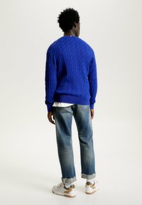 Tommy Hilfiger Sweter