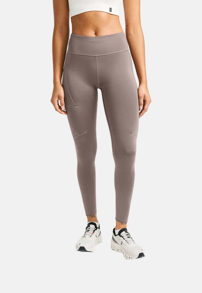 On PERFORMANCE 7/8 - Leggings - ash