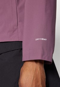 The North Face WATERPROOF JACKET - Vodootporna jakna - midnight mauve
