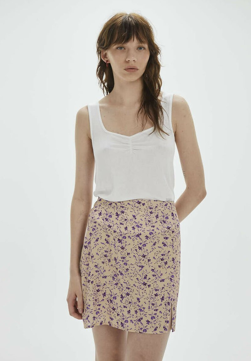Gathered Neckline Blouse - Resale | White