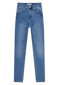 Jeans de denim azul con un ajuste slim, diseño de cinco bolsillos, detalles cosidos y cierre de botón en la cintura. Presenta una textura suave.