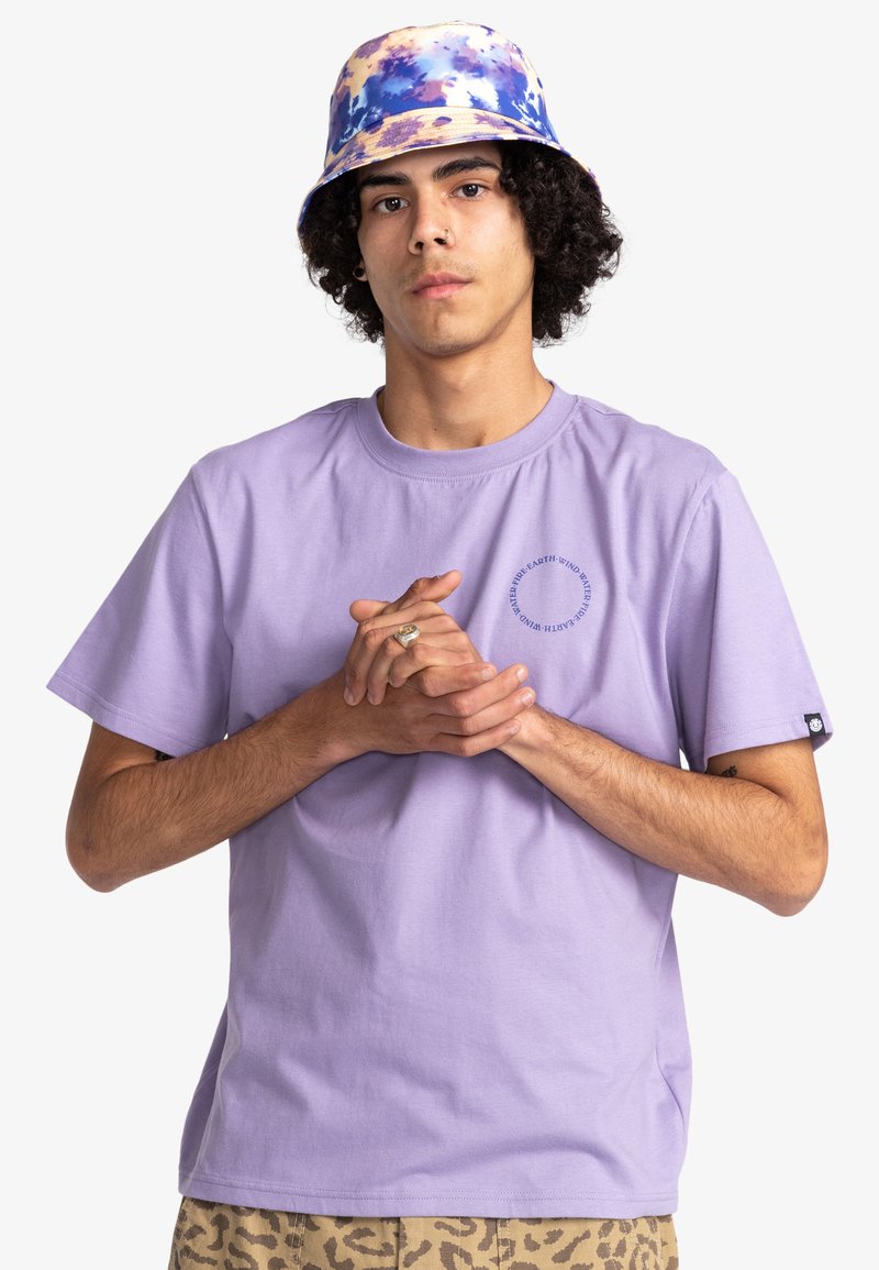 Herren T-Shirts basic | Element DELMAR CSSJELP T-Shirt print daybreak/lila - TS49051 Herren T-Shirts basic | Element DELMAR CSSJELP T-Shirt print daybreak/lila - TS49051