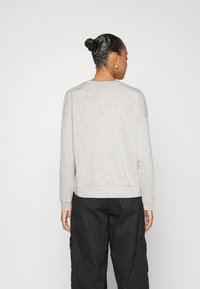 ONLY ONLDIANA O NECK - Ikdienas džemperis - light grey melange