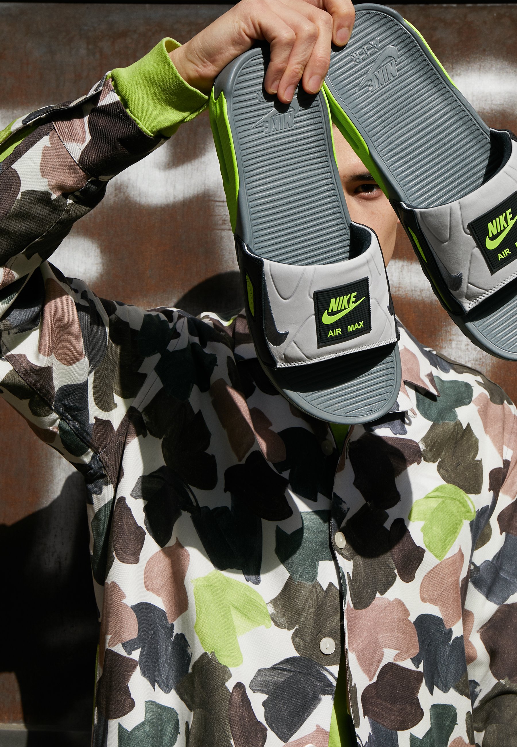 nike sling bag camouflage