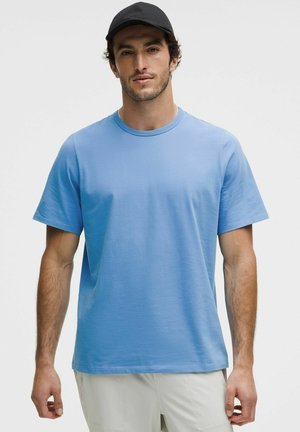 CLASSIC-FIT - T-shirt basique - pool party