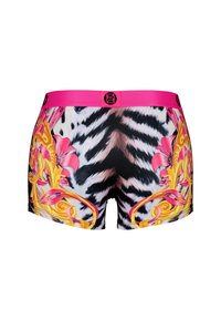 Badeshorts med en pink elastisk talje, sort-hvide tigerstriber samt farverige blomster- og dekormønstre på siderne.