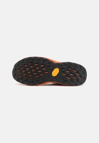 New Balance FRESH FOAM X HIERRO V8 - Løbesko trail - black