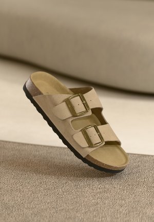 Pier One LEATHER UNISEX - Pantoletai - beige