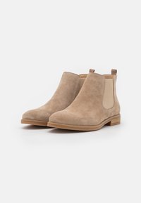 Pier One Botines bajos - beige
