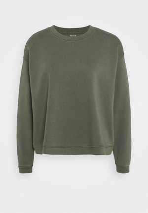 Długa na długi rękaw, oliwkowozielona bluza z okrągłym dekoltem, ze ściągaczami przy mankietach i na dole, wyświetlana na jednolitym białym tle.