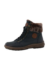 Bottes noires mi-hautes avec col en fausse fourrure, œillets dorés et semelle en caoutchouc marron. Présente un ecusson circulaire sur le côté.
