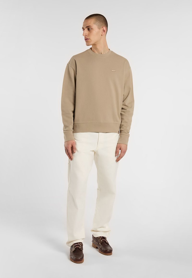 Sudadera