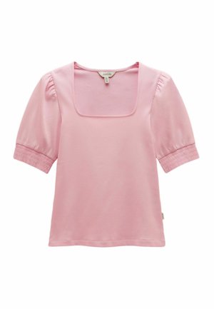 Šviesiai rožinė trumpomis rankovėmis palaidinė su kvadratiniu iškirptės kaklu, pūstomis rankovėmis ir mėgintuvėliais ant baltos spalvos fono.