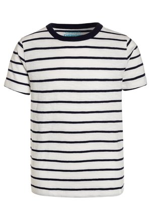 Biała koszulka z krótkim rękawem z równomiernie rozmieszczonymi poziomymi czarnymi paskami i czarnym okrągłym dekoltem.