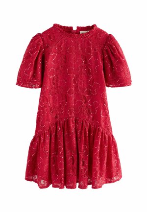 Rotes Spitzenkleid mit kurzen Puffärmeln, hohem Kragen und einem ausgestellten Rock mit gerafftem Saum. Funkelnde Pailletten verleihen eine Verzierung.