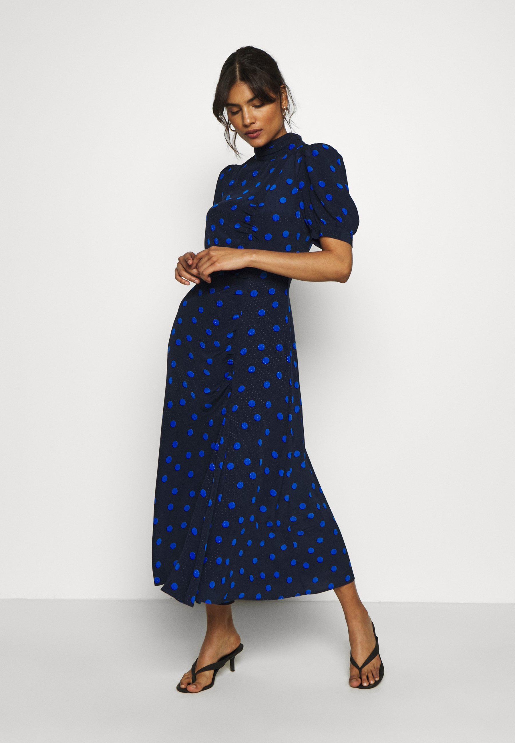 ana dress
