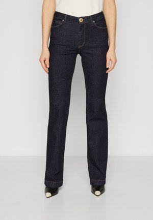 MARA - Zvonové džínsy - black denim