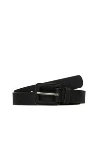 Ceinture en cuir noir avec une texture mate, boucle en métal rectangulaire et cinq perforations pour un ajustement. Bords lisses.
