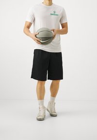 Nike Performance Träningsshorts - black