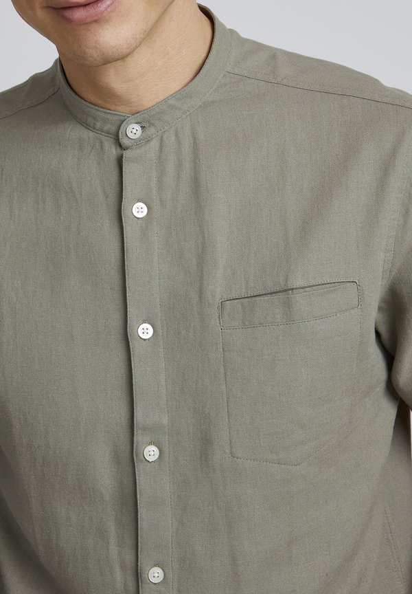 PROCKE - Shirt - vetiver2