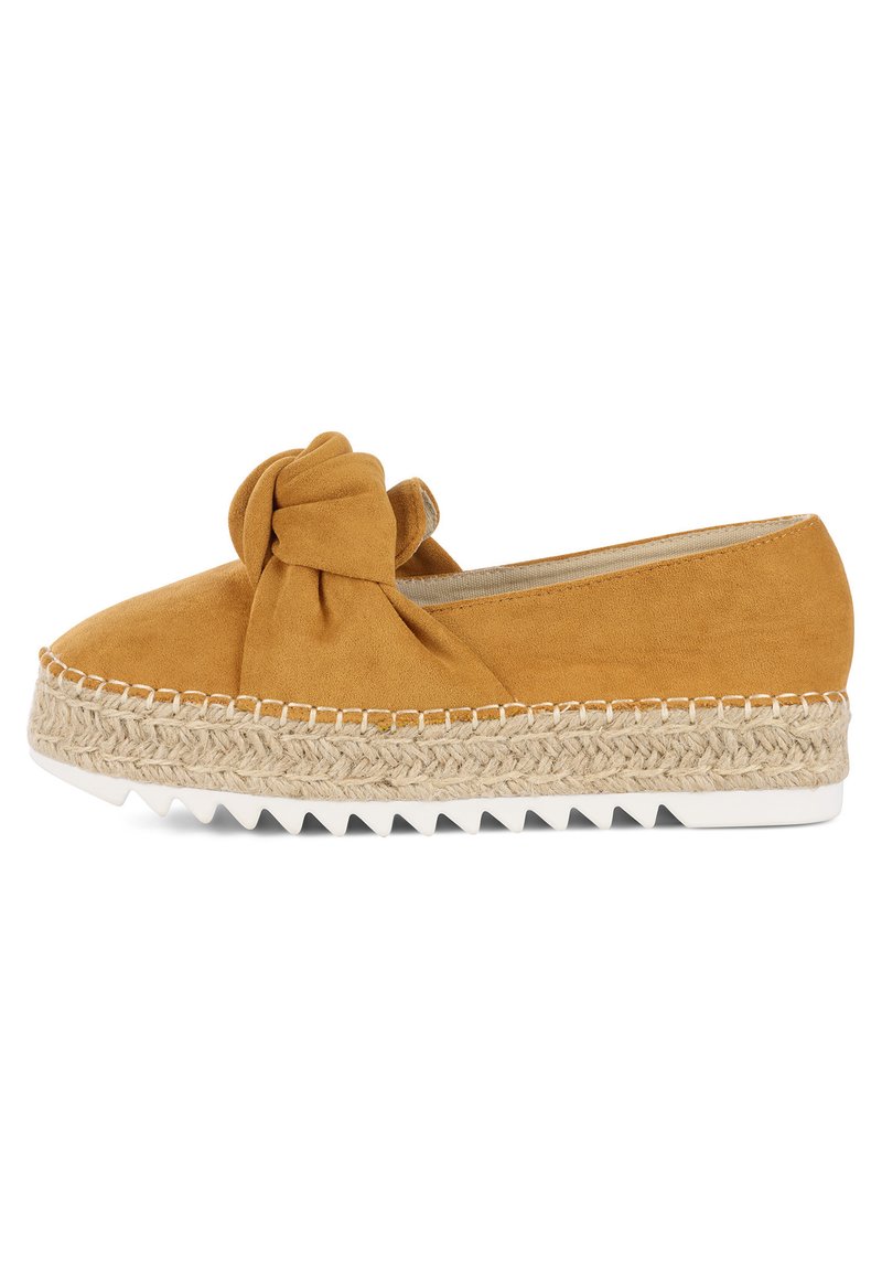 Bullboxer 155001F4T - Alpargatas - mango