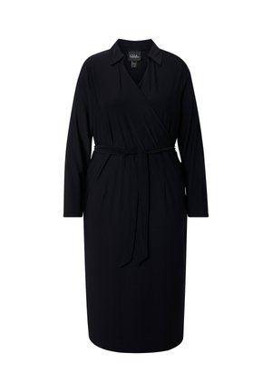 Schwarzes Wickelkleid aus weichem Stoff mit langen Ärmeln, einem Kragen und einem Bindegürtel in der Taille. Verfügt über eine gerade Silhouette und seitliche Taschen.