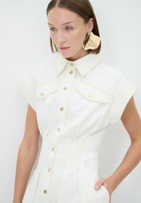 adL Robe en jean - white