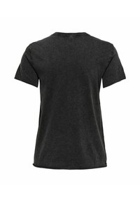 T-shirt corto grigio scuro realizzato in tessuto morbido, con scollatura rotonda e una texture liscia e uniforme. Nessun design o logo visibile.