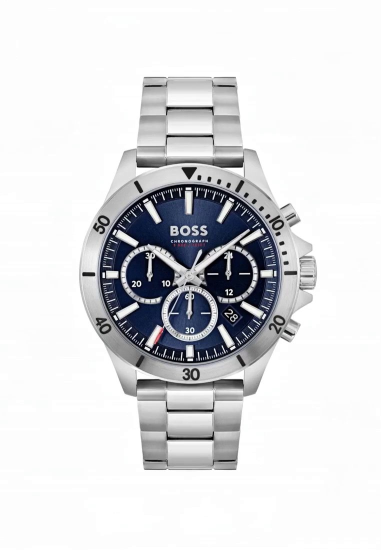 Montre-bracelet chronographe BOSS argentée, avec un bracelet en acier inoxydable, un cadran bleu marine, trois compteurs et une lunette numérotée.