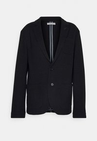 Schwarzer Blazer mit einem einzelnen Knopfverschluss, zwei vorderen Taschen und einem Einstecktuch. Weicher Stoff mit glatter Textur und taillierter Passform.