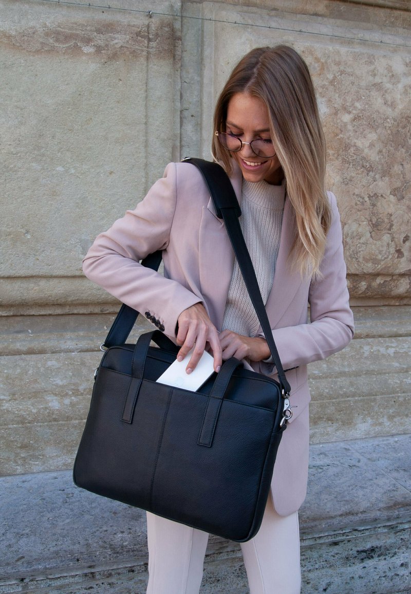 PURE Studios CAPELLA UNISEX - Notebooktasche - midnight black