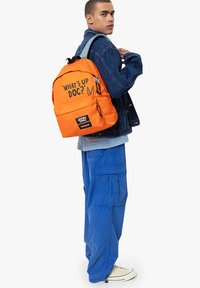 Eastpak PADDED PAK'R - Mochila - what s up doc